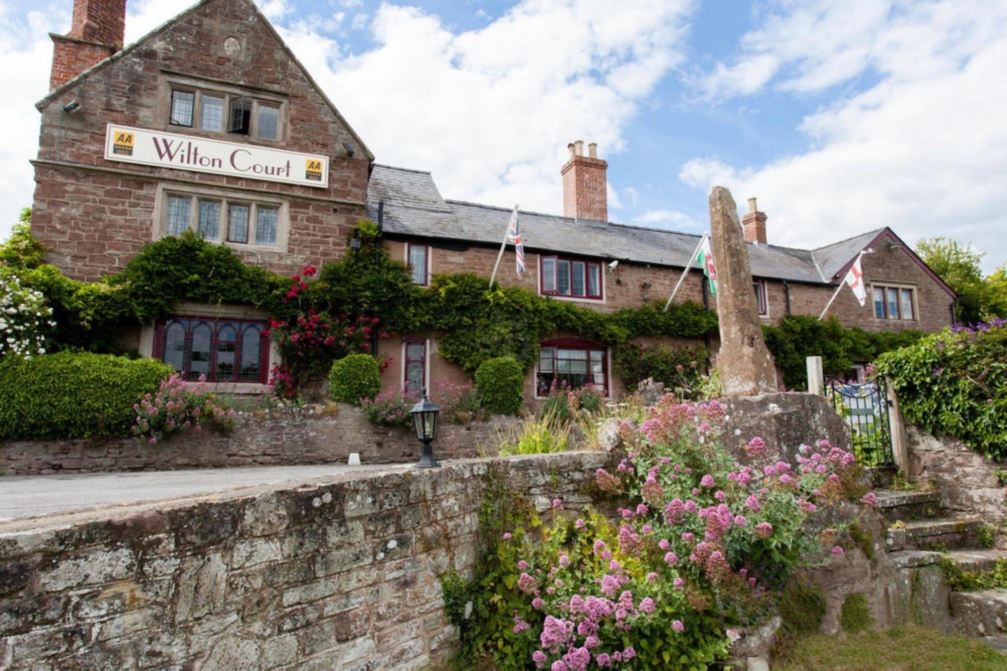 Wilton Court Restaurant With Rooms Ross-on-Wye 外观 照片